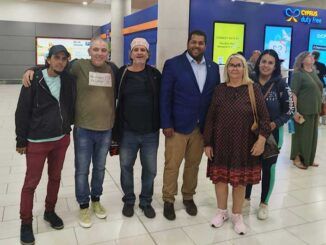 Delegación cubana en la 9na Feria del Libro de Nicosia, Chipre