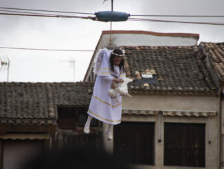 La Bajada del Ángel de Peñafiel: la fiesta que marca el final del duelo por la muerte de Cristo y la alegría de la Virgen por la resurrección
